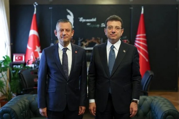 CHP’de Ekrem İmamoğlu’na ‘sessiz darbe hazırlığı’! Kurultaya Özgür Özel ayarı